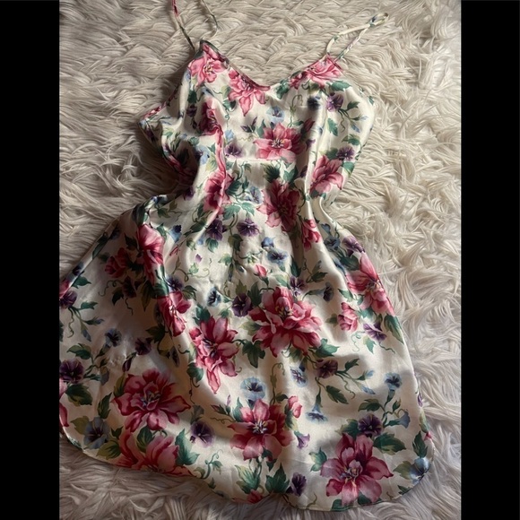 Private Luxuries nightgown - Picture 1 of 2